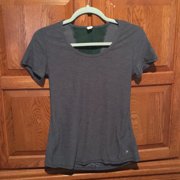 Old Navy Active Mesh V-Back Bundle - Picture 1 of 7